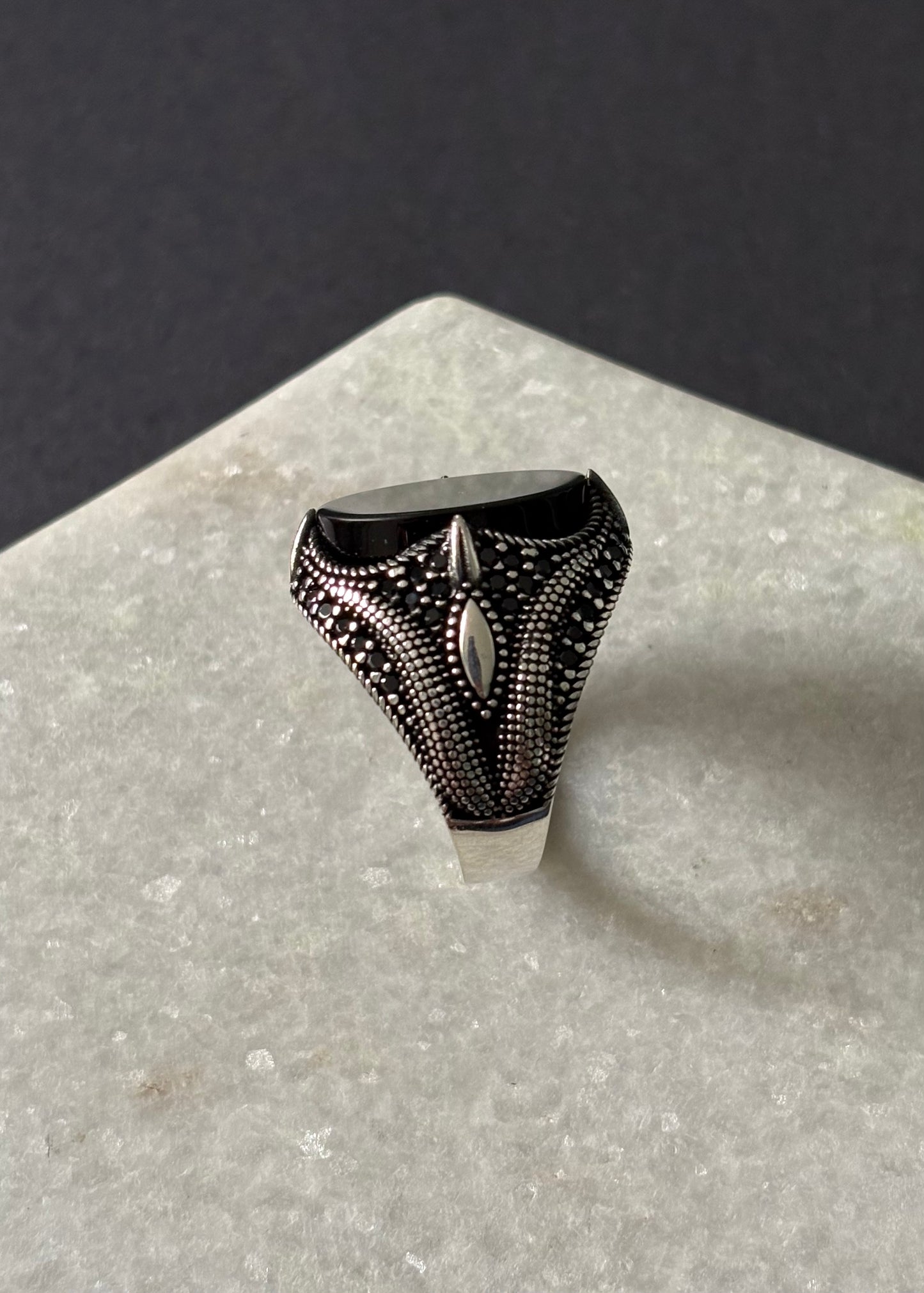 Lucian Ring