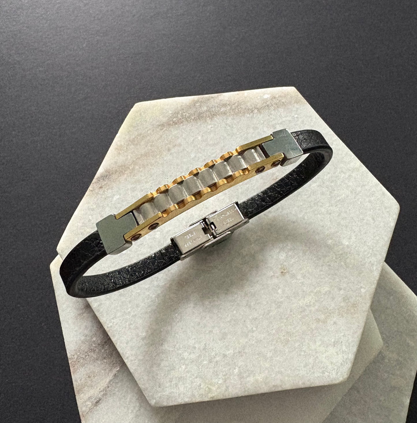 Mix Metal Wave Bracelet