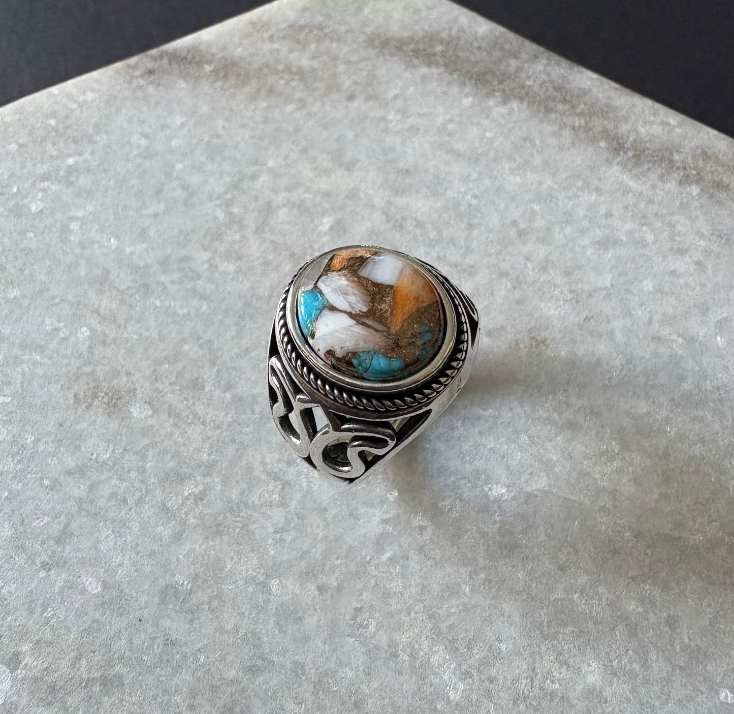 Mortada Ring