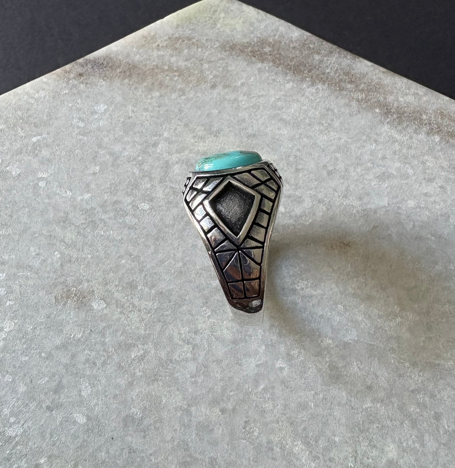 Geo Ring