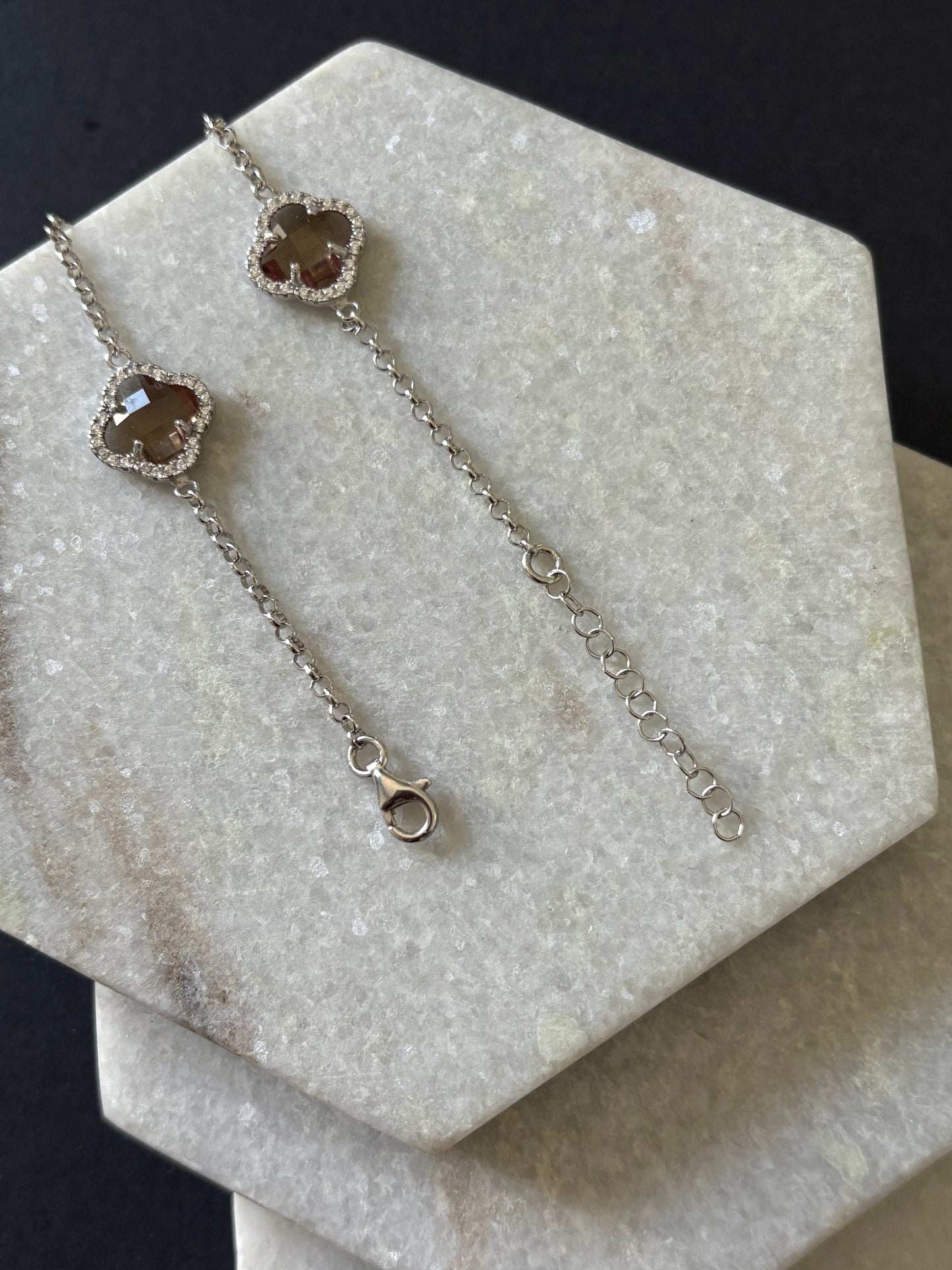 Medium Pavé Clover Bracelet