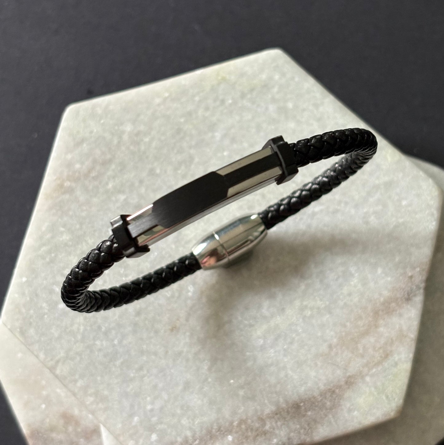 Plate Braided Bracelet