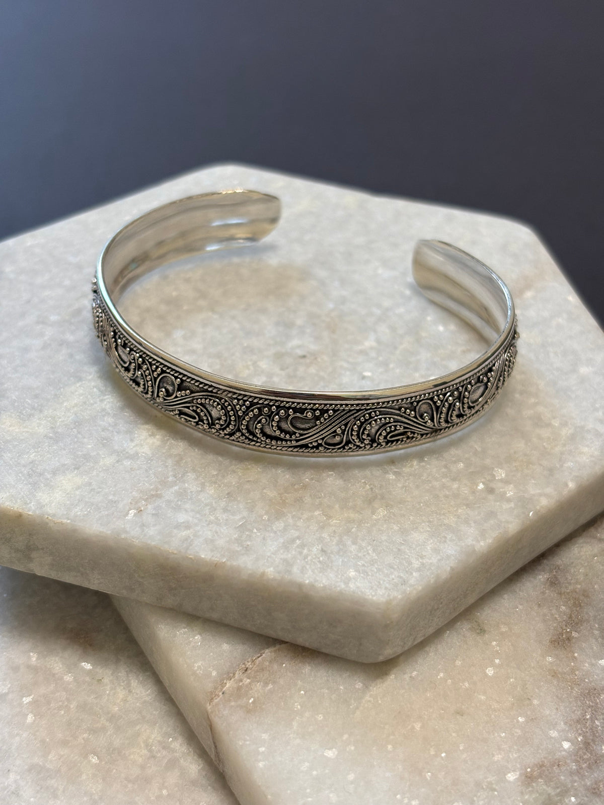 Hoyam Cuff Bracelet