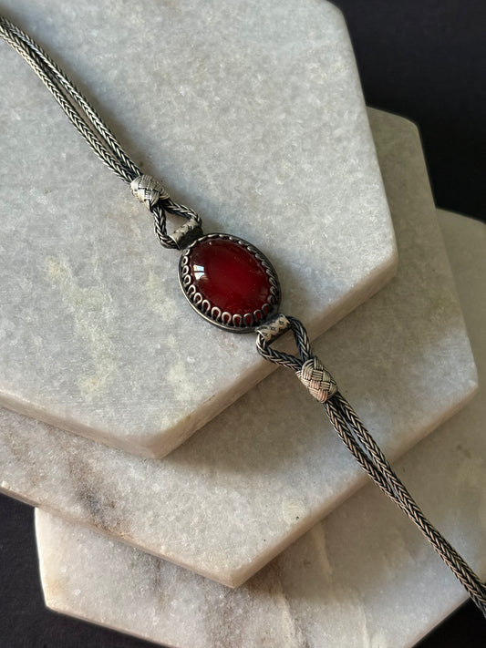 Red Agate Orb Silver Thread Bracelet