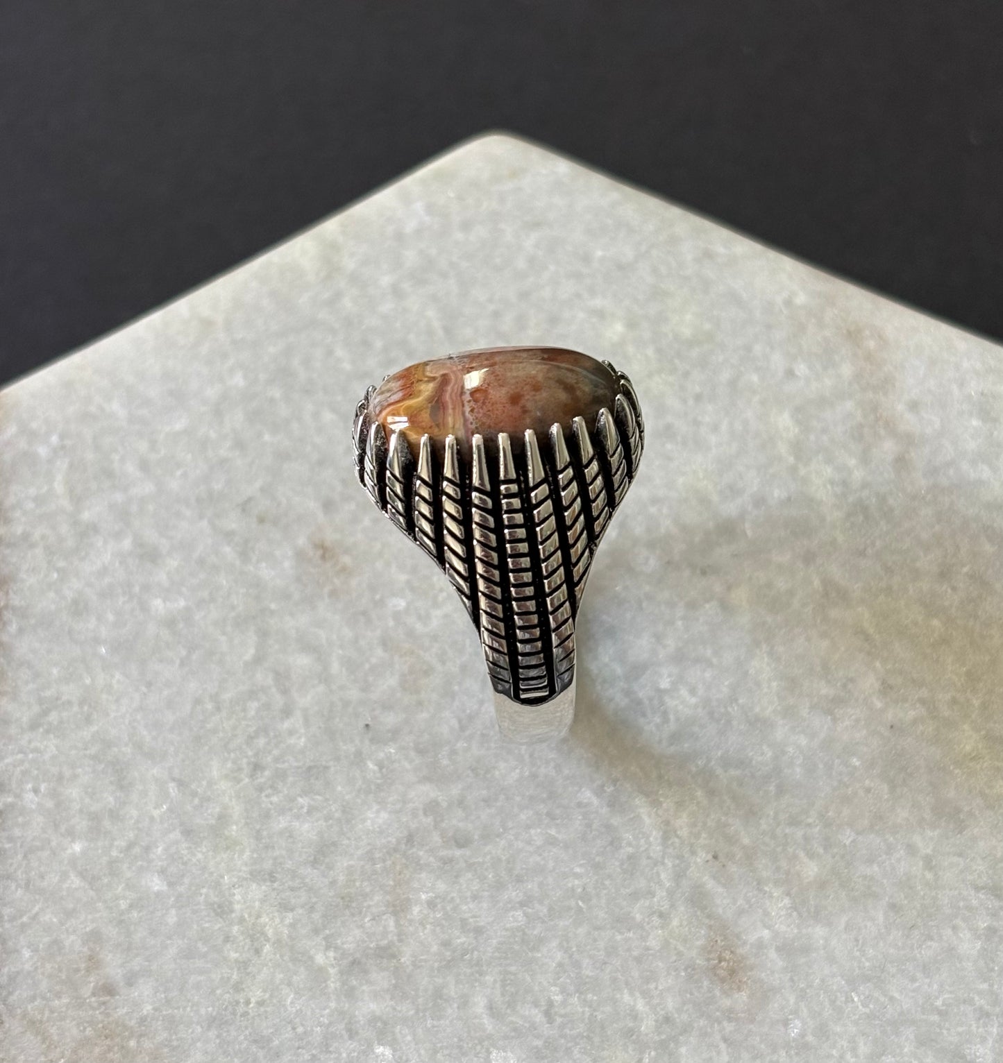 Venus Yemeni Aqiq Ring