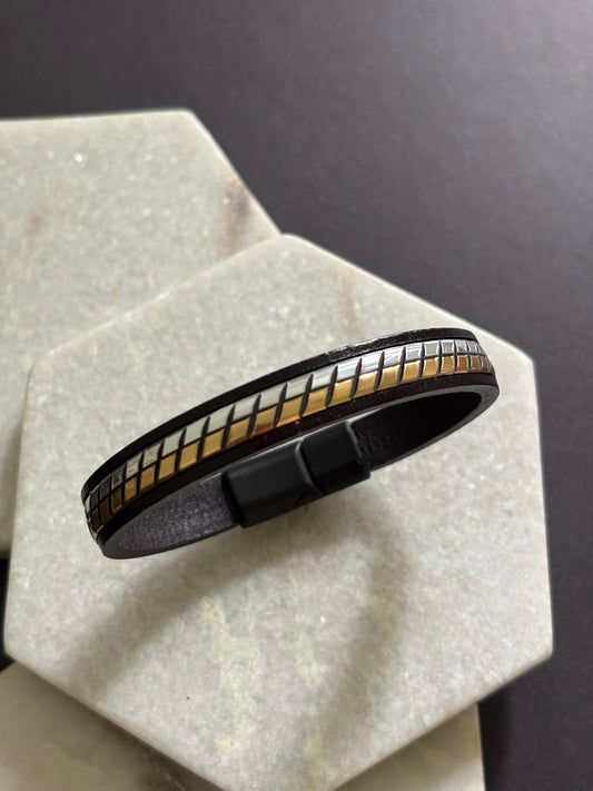 Diagonal Leather Bracelet