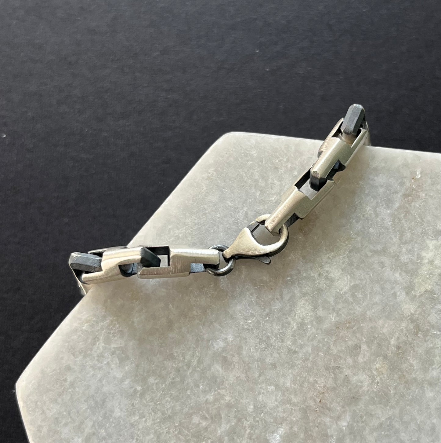 Interlock Chain Bracelet