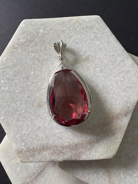 Pear Zultanite Pendant