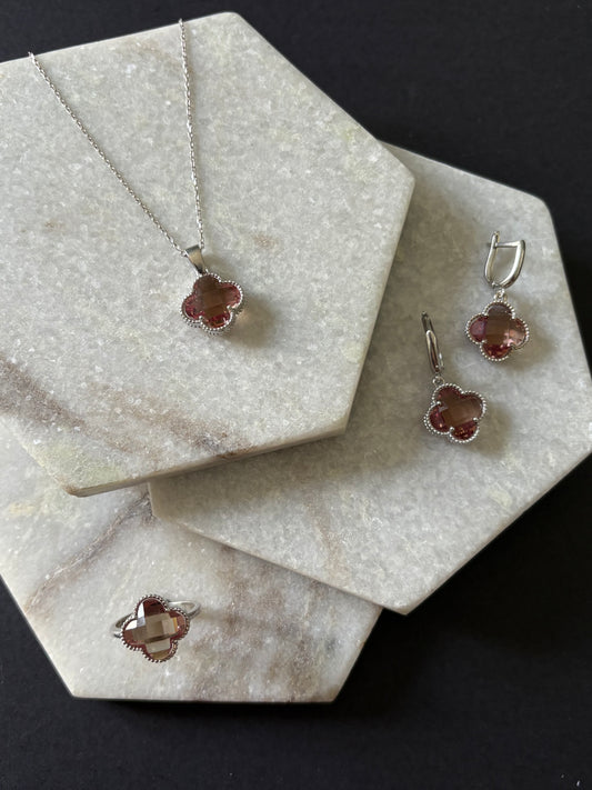 Large Clover Set