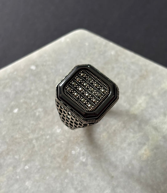 Embellish Ring
